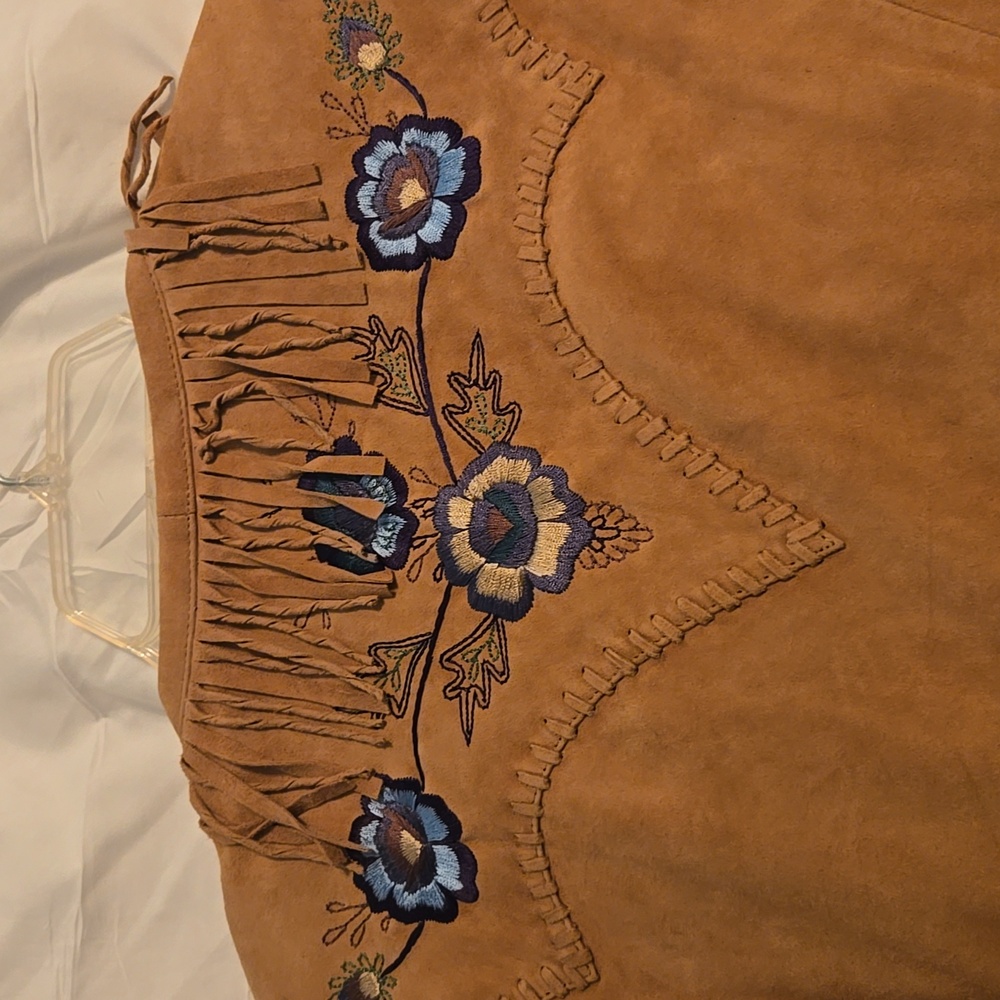 Double D Ranch Beige Leather Jacket with Blue Floral Details - Picture 3 of 16